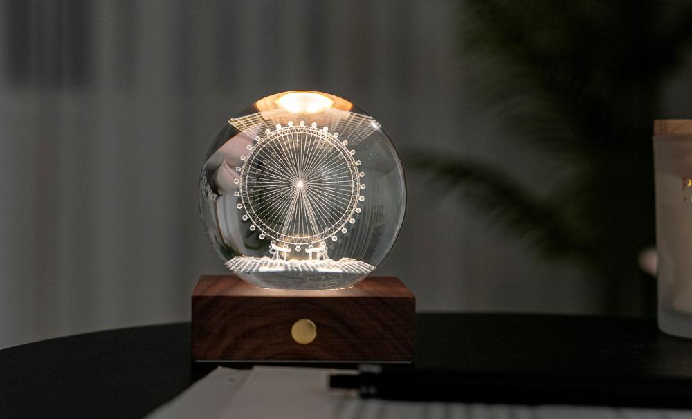 Ferris Wheel - Amber Crystal Light -boule lumineuse en cristal - Gingko