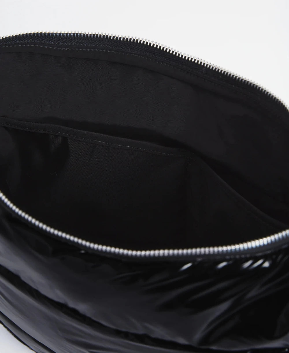 Wouf grand sac à bandoulière collection Black Glossy avec son effet métallisé noir